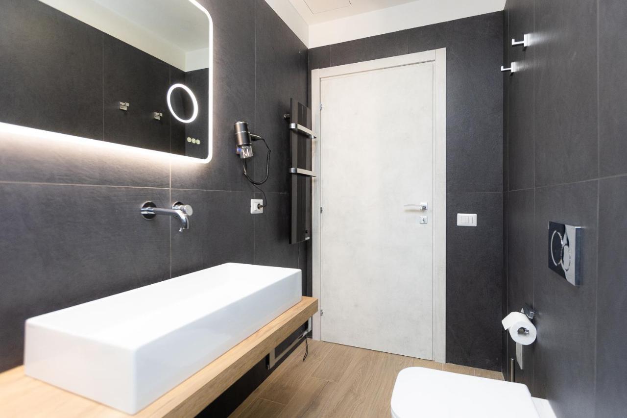 Kosmo Rome Luxury Hotel Exterior foto