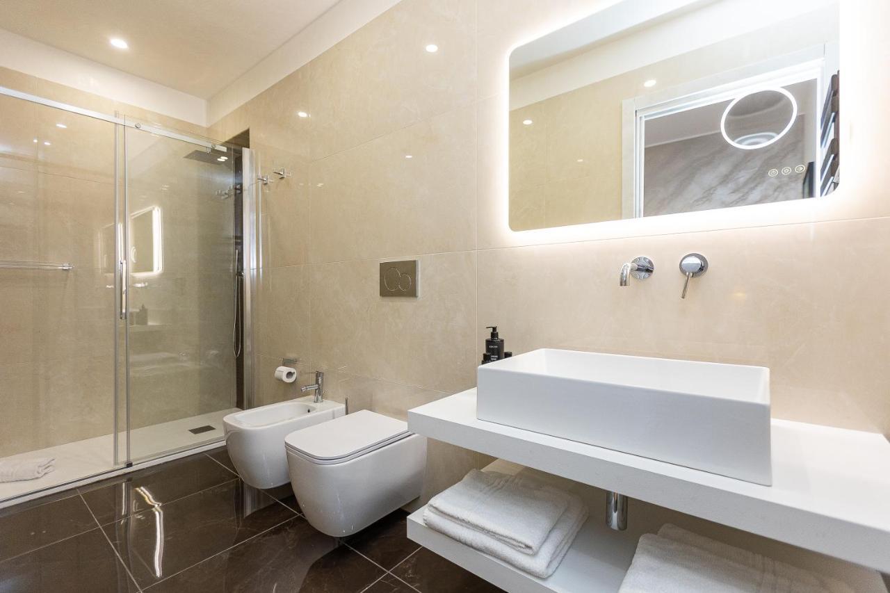 Kosmo Rome Luxury Hotel Exterior foto